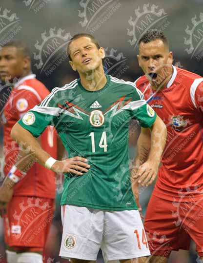 11 de octubre de 2013 - Javier Hernández, El Chicharito, Foto Barrera